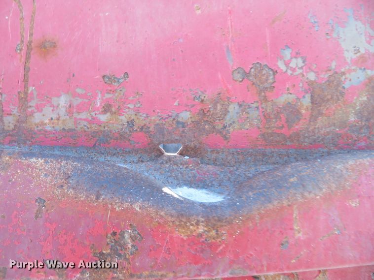 image for item DN7811 1987 International 1955  dump truck