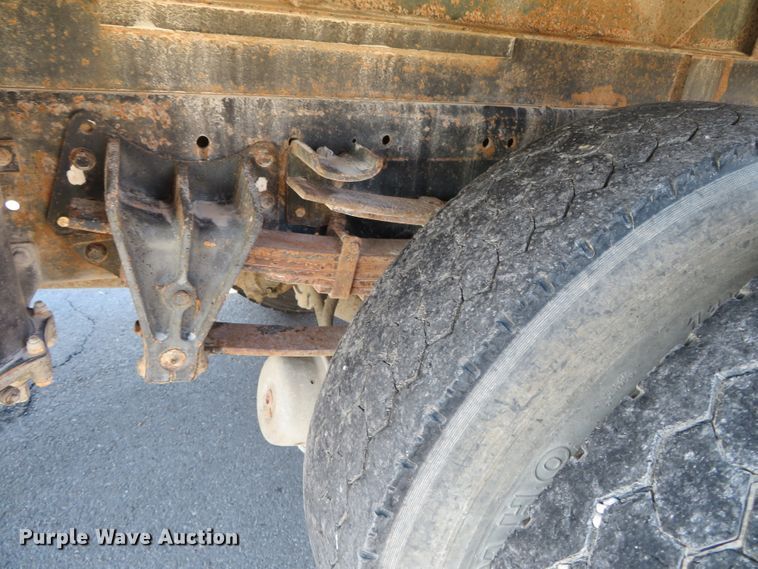 image for item DN7811 1987 International 1955  dump truck