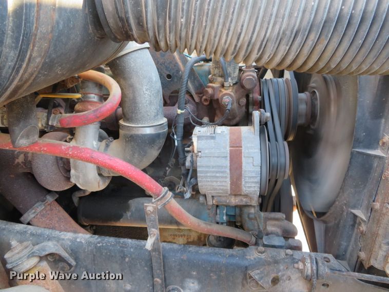 image for item DN7811 1987 International 1955  dump truck