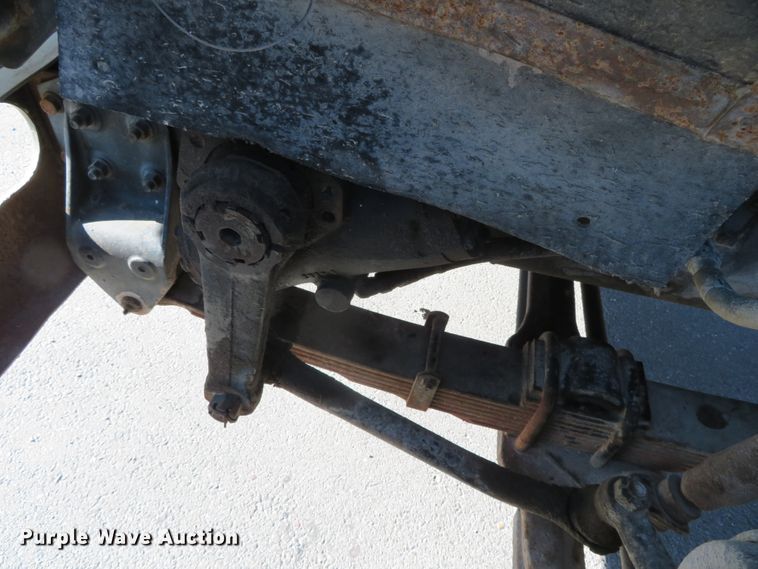 image for item DN7811 1987 International 1955  dump truck