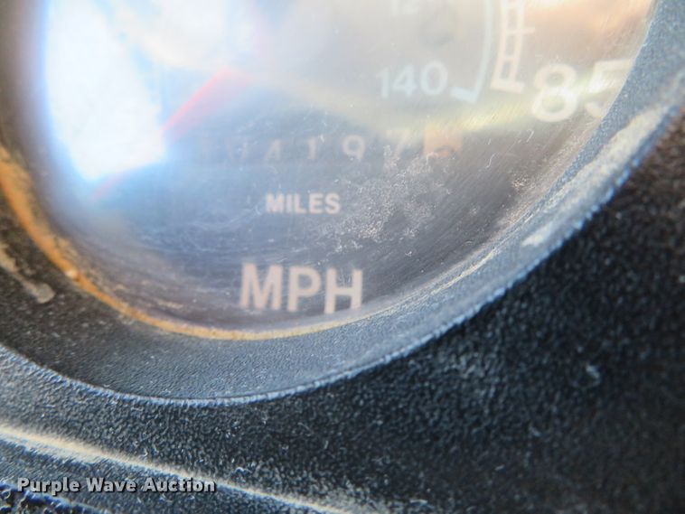 image for item DN7811 1987 International 1955  dump truck