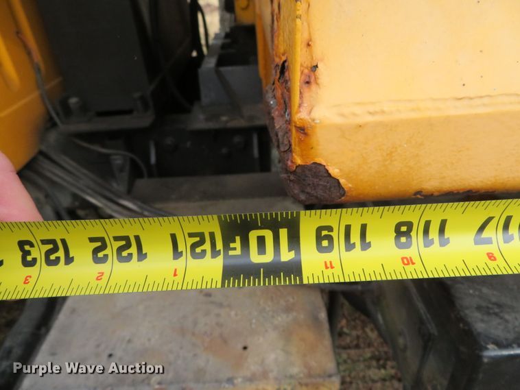 image for item DN7869 2002 International 4900  Crew Cab dump truck