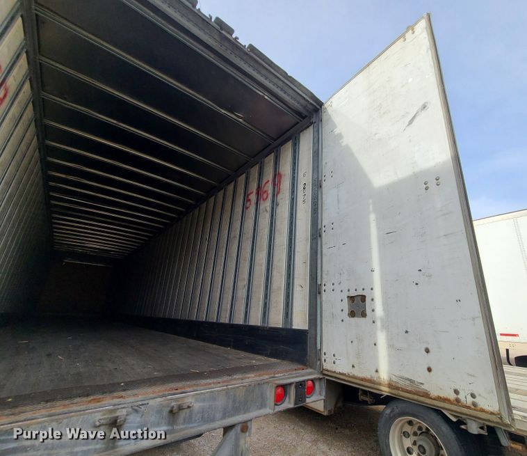 image for item GB9175 2008 Trailmobile  dry van trailer