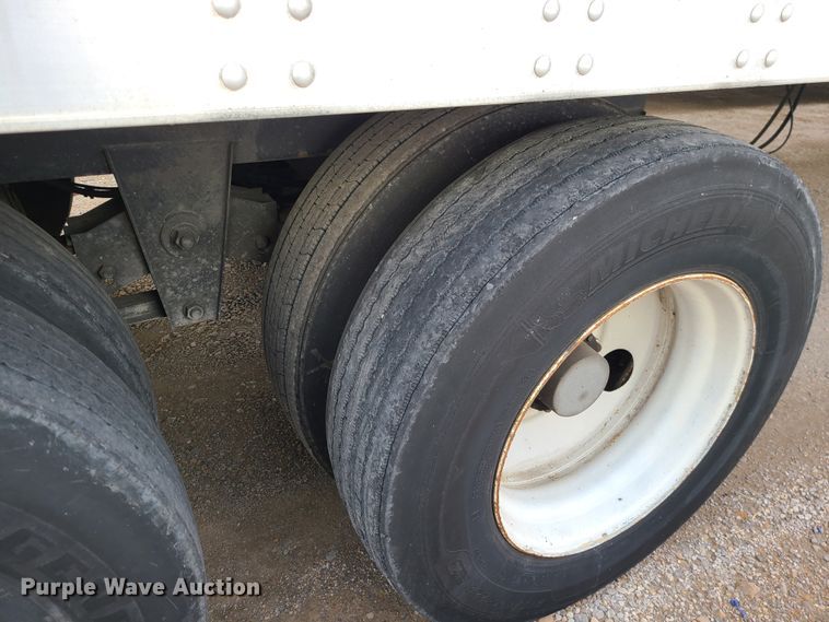 image for item GB9175 2008 Trailmobile  dry van trailer