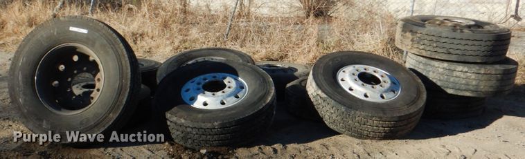 image for item IG9690 (11) 315/80R22.5 tires