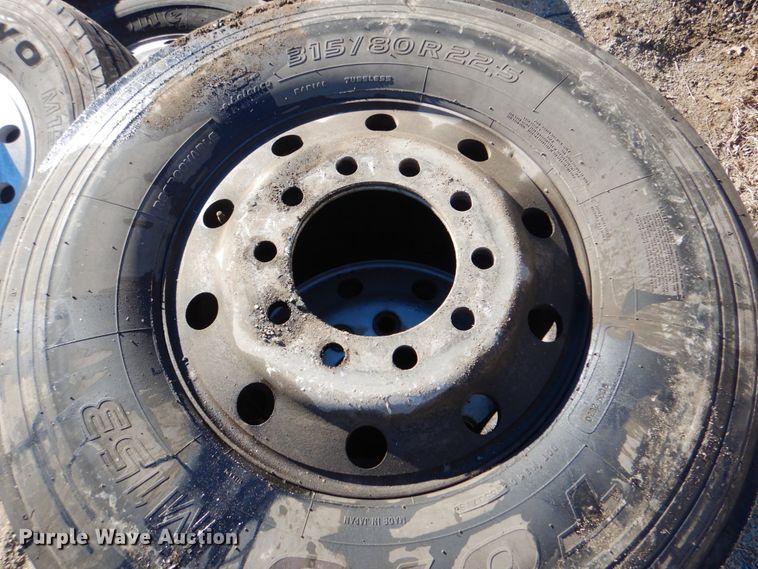 image for item IG9690 (11) 315/80R22.5 tires