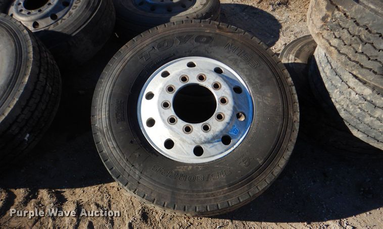 image for item IG9690 (11) 315/80R22.5 tires