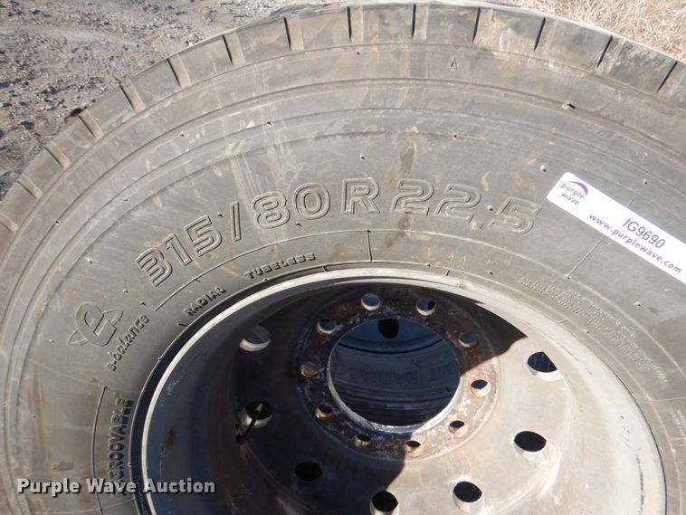 image for item IG9690 (11) 315/80R22.5 tires