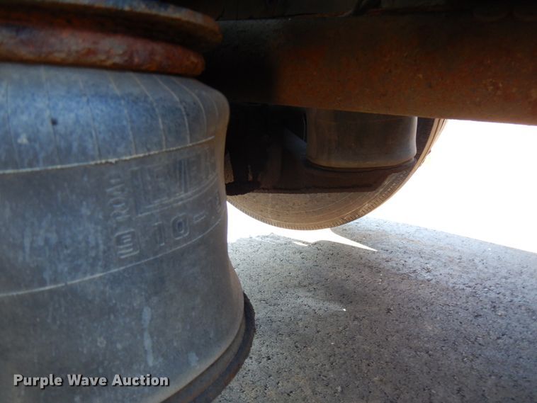 image for item IO9672 1998 Kenworth W900  semi truck