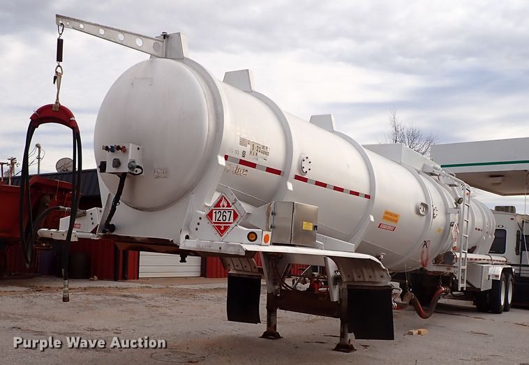 image for item IS9391 2015 Dragon  tank trailer