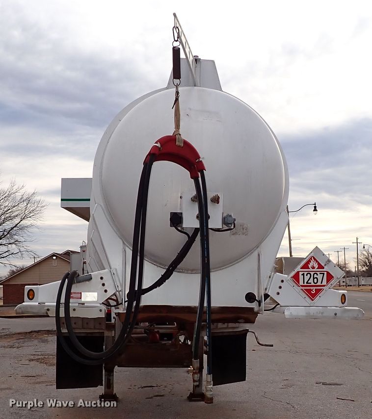 image for item IS9391 2015 Dragon  tank trailer