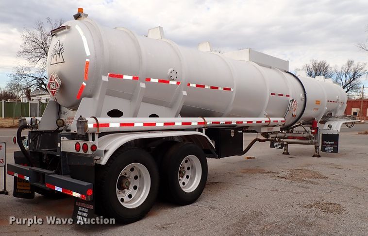 image for item IS9391 2015 Dragon  tank trailer