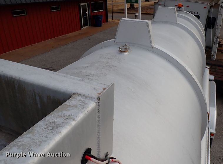 image for item IS9391 2015 Dragon  tank trailer