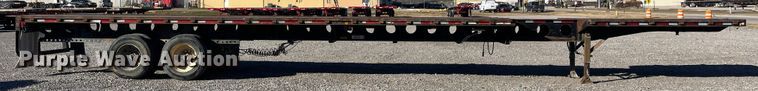 image for item IX9651 1999 Lufkin SE  extendable flatbed trailer