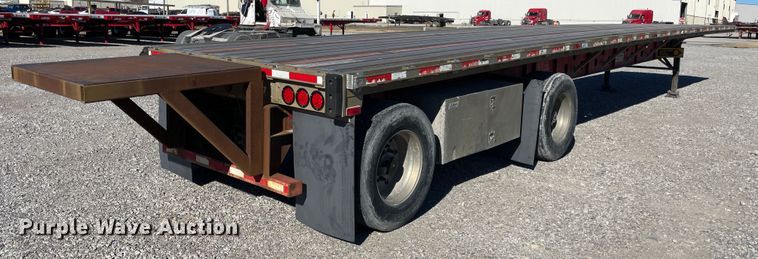 image for item IX9658 2006 Transcraft Eagle  flatbed trailer