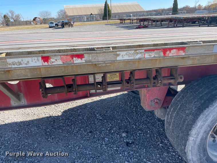 image for item IX9658 2006 Transcraft Eagle  flatbed trailer