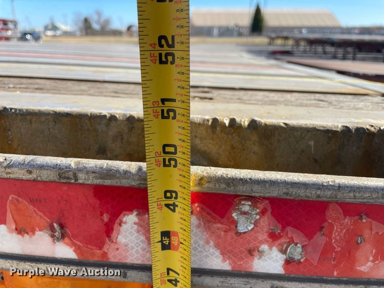 image for item IX9658 2006 Transcraft Eagle  flatbed trailer