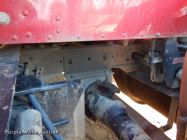 image for item JK9830 2013 Kenworth T660  semi truck