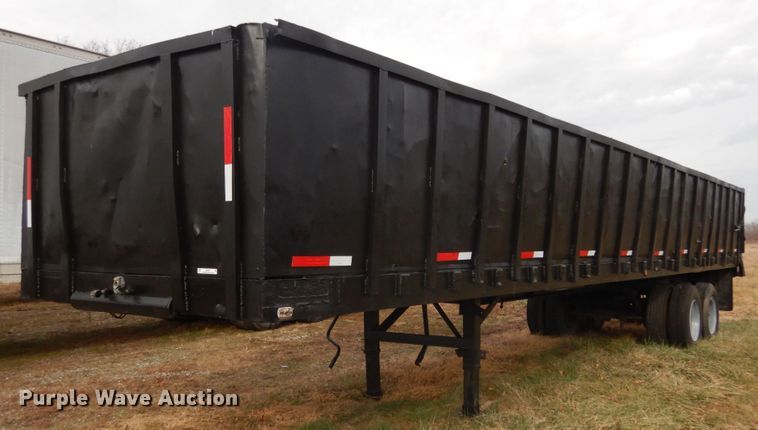 image for item JK9831 1972  scrap trailer