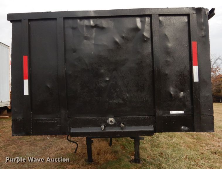 image for item JK9831 1972  scrap trailer