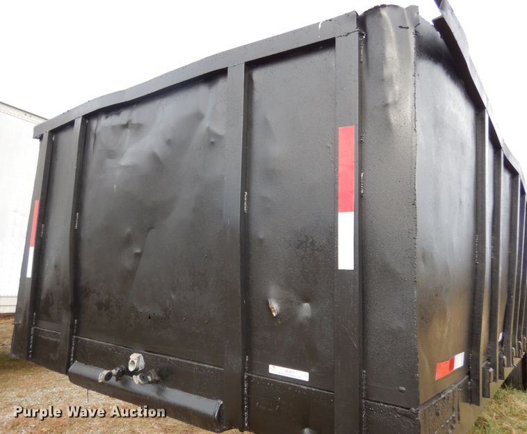 image for item JK9831 1972  scrap trailer