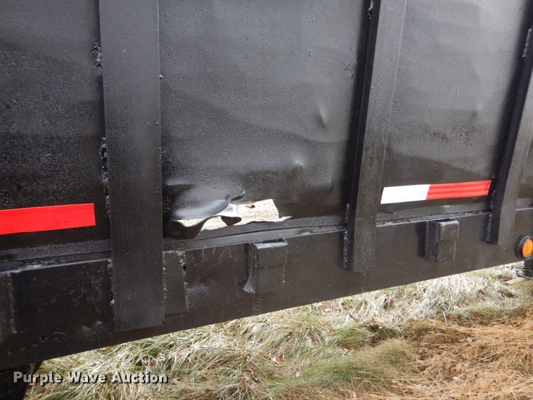 image for item JK9831 1972  scrap trailer