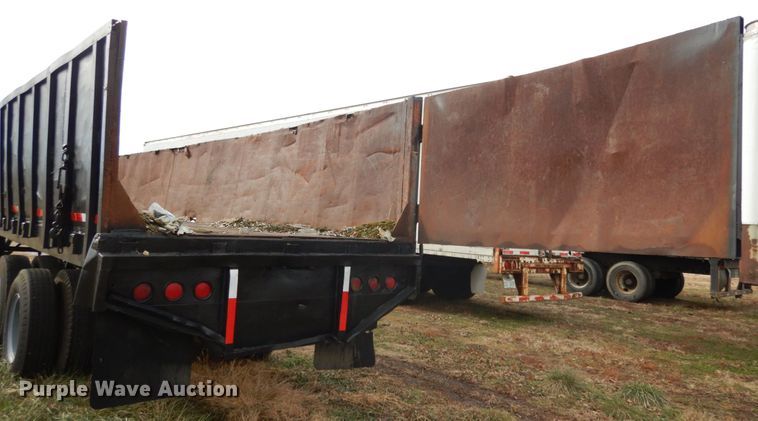 image for item JK9831 1972  scrap trailer