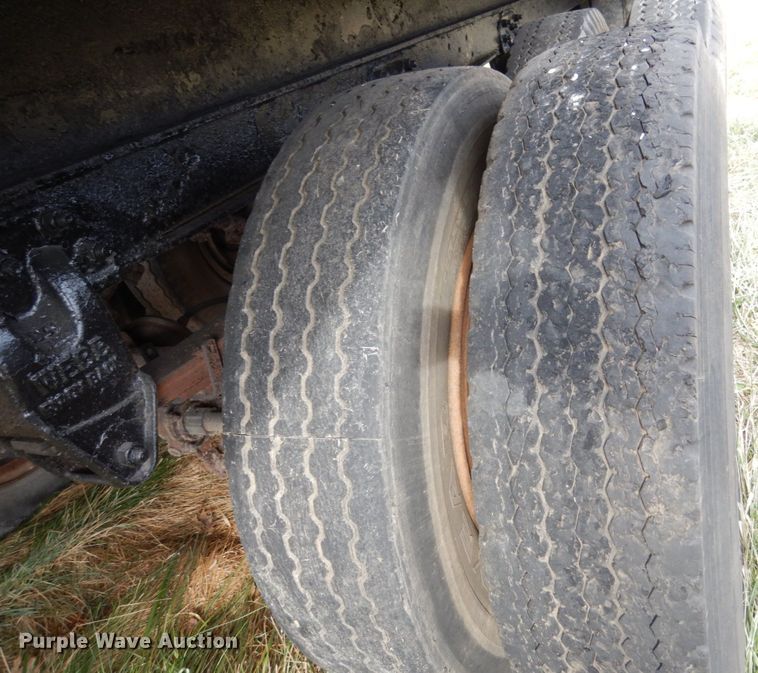 image for item JK9831 1972  scrap trailer