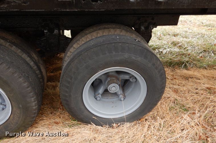 image for item JK9831 1972  scrap trailer