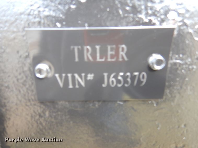 image for item JK9831 1972  scrap trailer