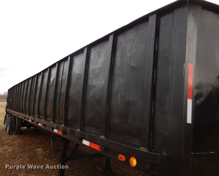 image for item JK9832 1972 Transcraft  scrap trailer