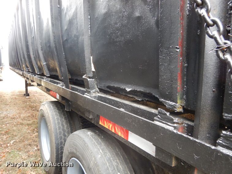 image for item JK9832 1972 Transcraft  scrap trailer