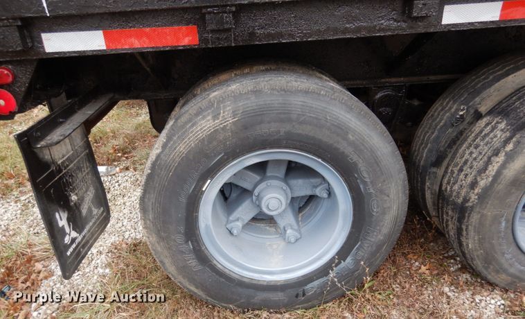 image for item JK9832 1972 Transcraft  scrap trailer