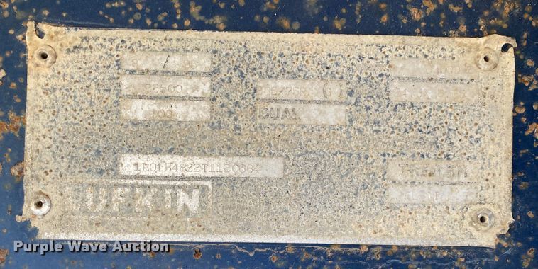 image for item JN9155 1996 Lufkin  flatbed trailer