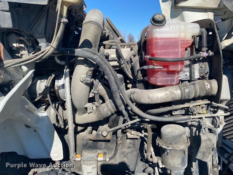 image for item JN9167 2012 International 8600  semi truck