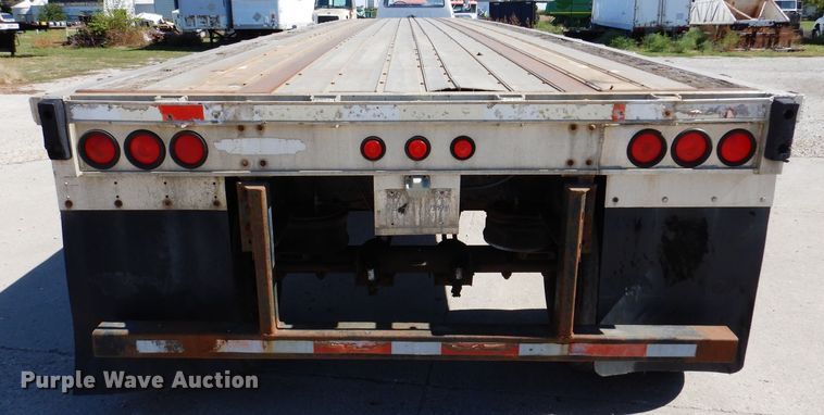 image for item KA9372 1999 Trailmobile Reintour  flatbed trailer