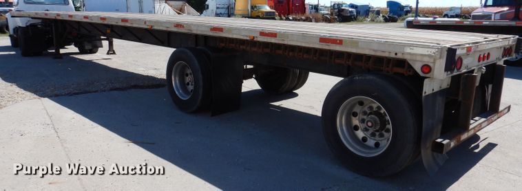image for item KA9372 1999 Trailmobile Reintour  flatbed trailer