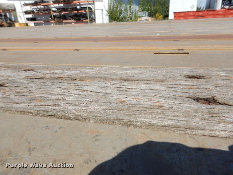 image for item KA9372 1999 Trailmobile Reintour  flatbed trailer