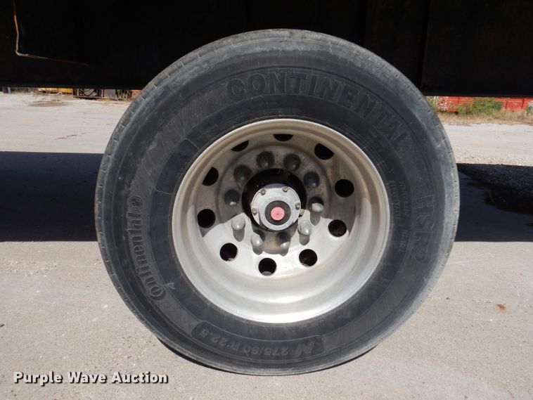 image for item KA9372 1999 Trailmobile Reintour  flatbed trailer