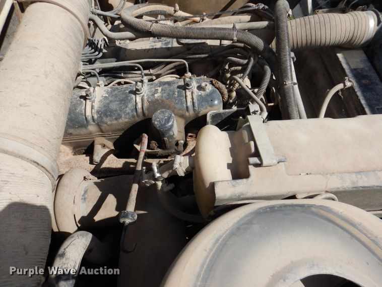 image for item KA9373 1998 Mack CS300P  truck cab and chassis