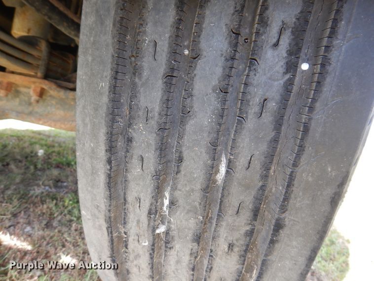 image for item KA9373 1998 Mack CS300P  truck cab and chassis