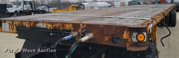 image for item KH9859 1999 Great Dane GPEA-245-75  extendable flatbed trailer