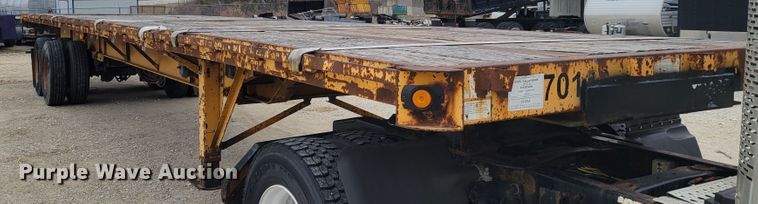 image for item KH9859 1999 Great Dane GPEA-245-75  extendable flatbed trailer