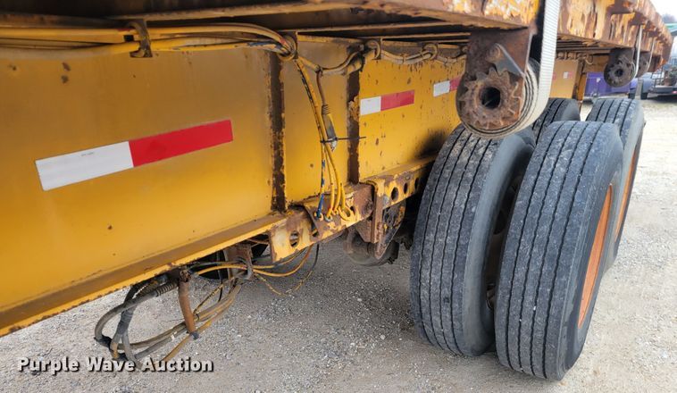 image for item KH9859 1999 Great Dane GPEA-245-75  extendable flatbed trailer