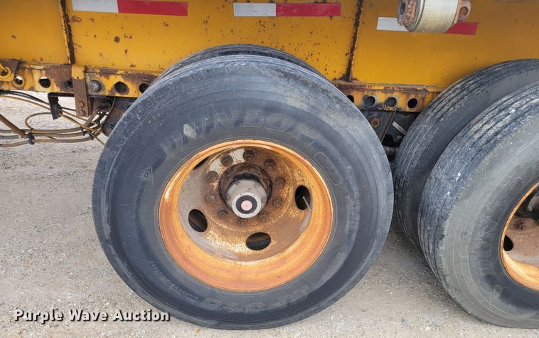 image for item KH9859 1999 Great Dane GPEA-245-75  extendable flatbed trailer