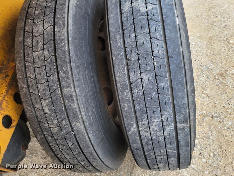 image for item KH9859 1999 Great Dane GPEA-245-75  extendable flatbed trailer