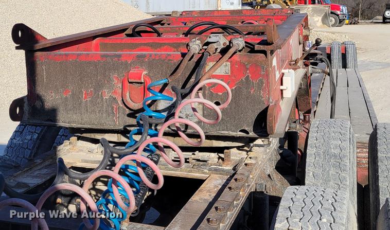 image for item KH9906 1989 Talbert T3D-40-HRG-1-T1  lowboy equipment trailer
