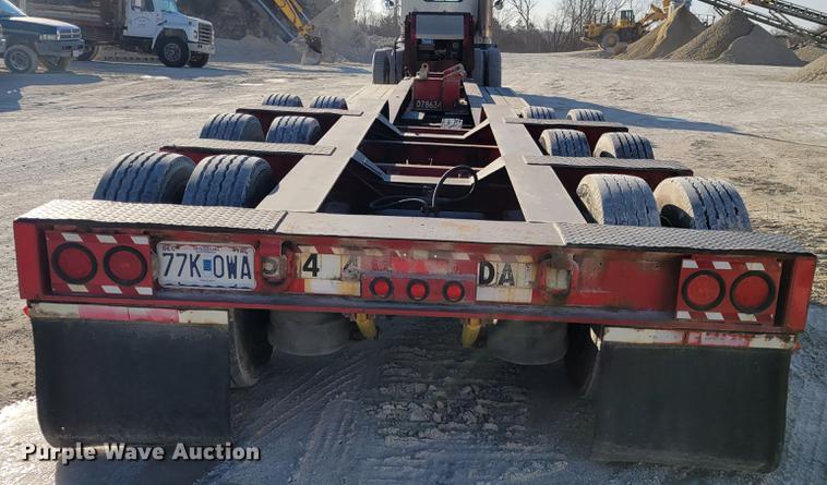 image for item KH9906 1989 Talbert T3D-40-HRG-1-T1  lowboy equipment trailer