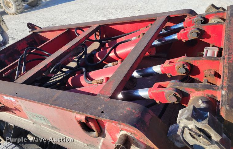 image for item KH9906 1989 Talbert T3D-40-HRG-1-T1  lowboy equipment trailer