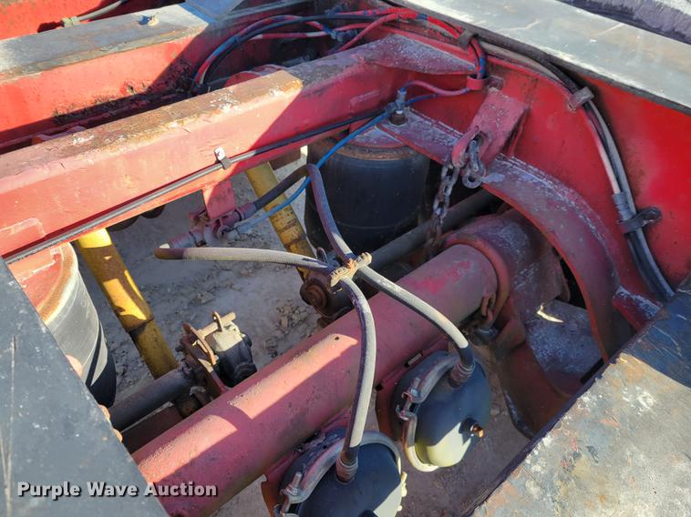 image for item KH9906 1989 Talbert T3D-40-HRG-1-T1  lowboy equipment trailer